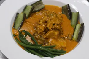 Crispy Pork Kare-Kare BB