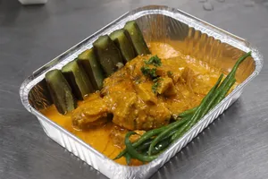 Beef Kare-Kare BB - Half Tray