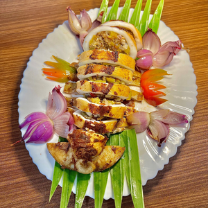 Rellenong Pusit